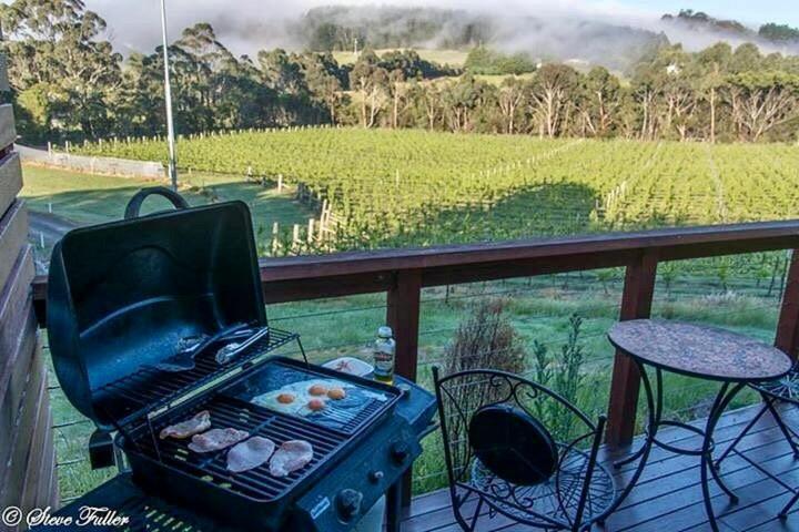 Gisborne Peak Winery Short Term Stays Exterior photo