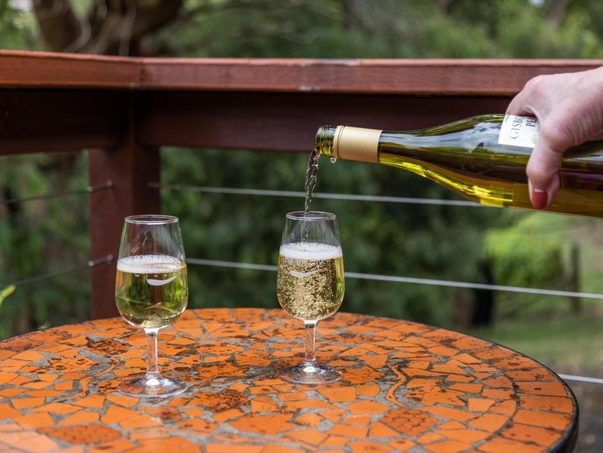 Gisborne Peak Winery Short Term Stays Exterior photo