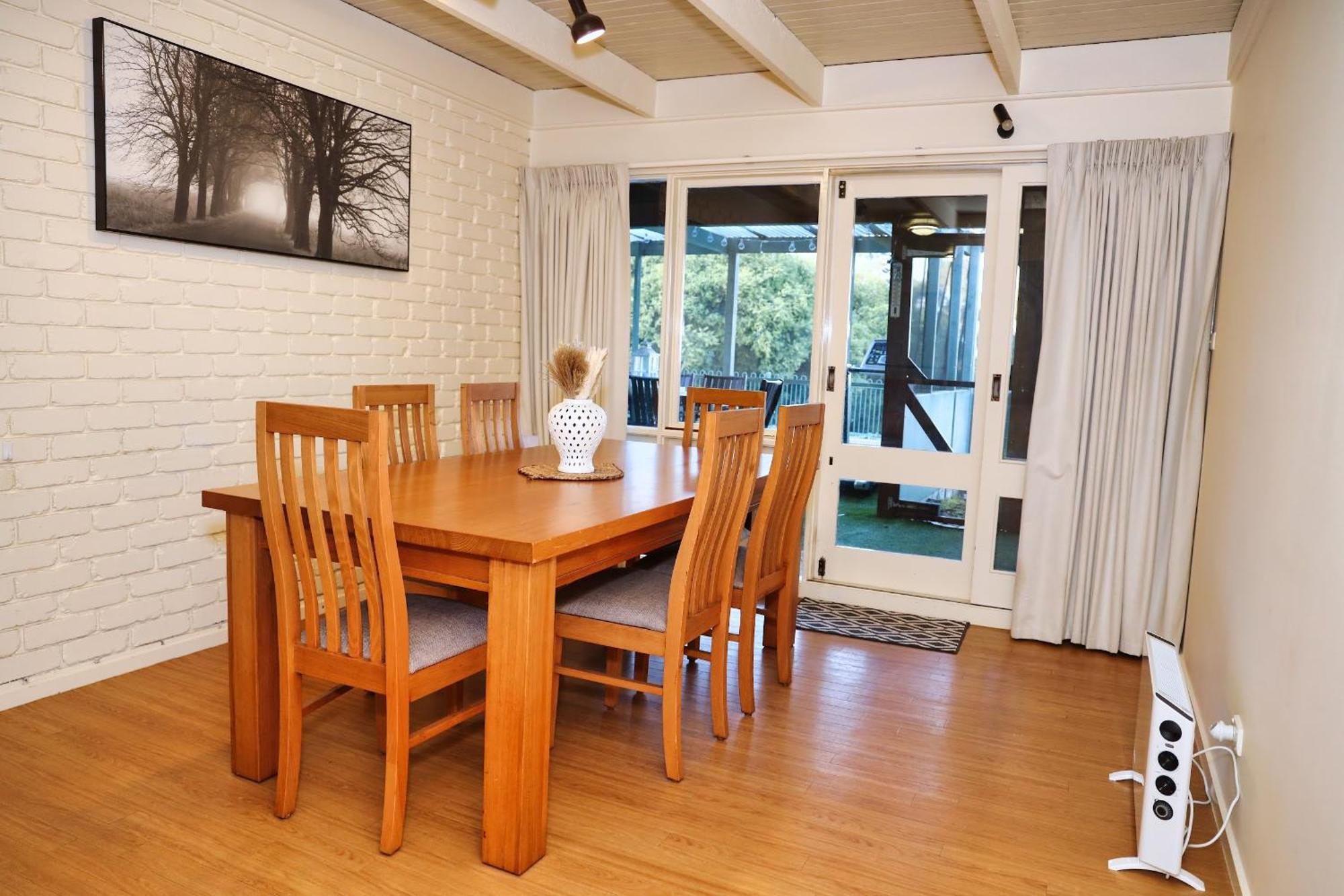 Gisborne Peak Winery Short Term Stays Exterior photo