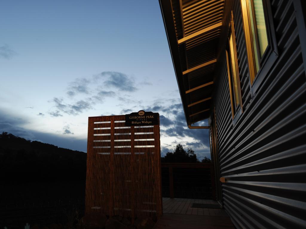 Gisborne Peak Winery Short Term Stays Room photo
